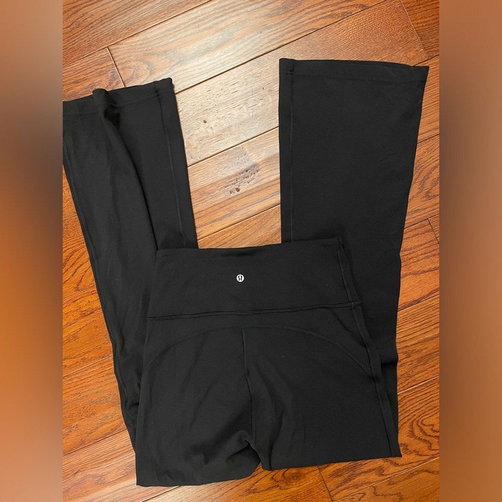 Lululemon Groove Flares